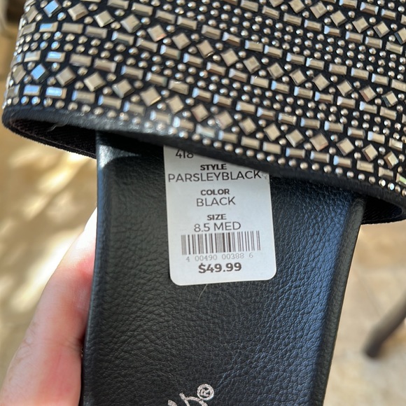 Candie’s Parsley Sandals in Black and Silver Size 8.5 NWT - Picture 5 of 5